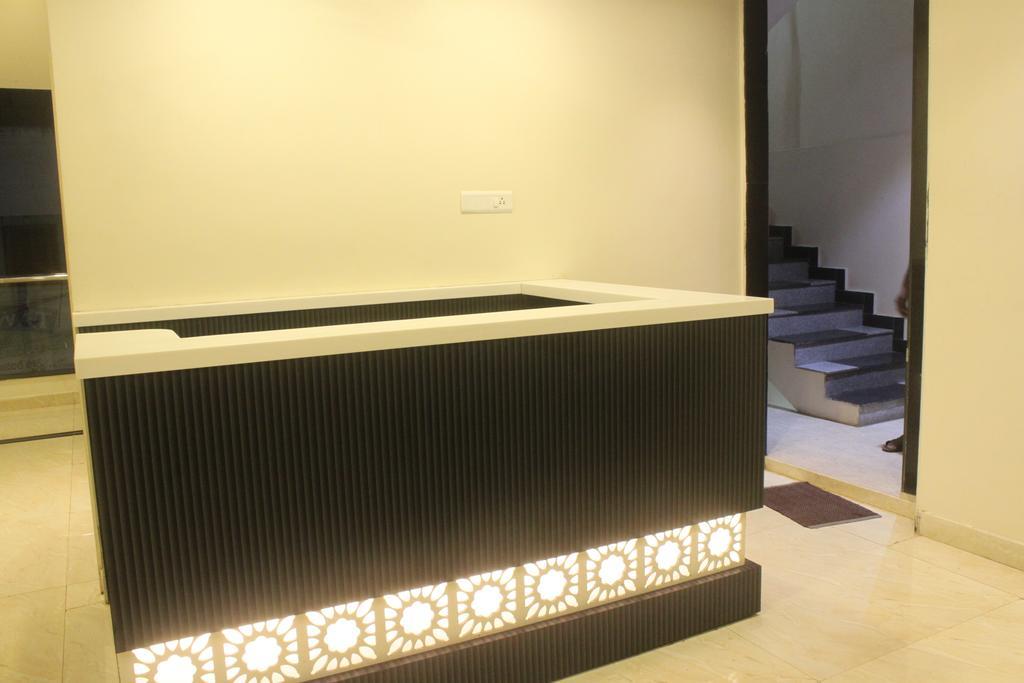 Hotel Lakshmi Grand Visakhapatnam Dış mekan fotoğraf